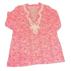 Lilly Pulitzer Shirt Hot Pink Floral Size XL V Neck 3/4 Sleeves